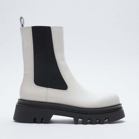 ZARA BNWT Low Heeled Lug Sole Leather Ankle Boots - Picture 8 of 10